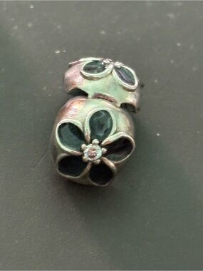 Pandora Silver Floral Enamel clip with Dark Blue Petals